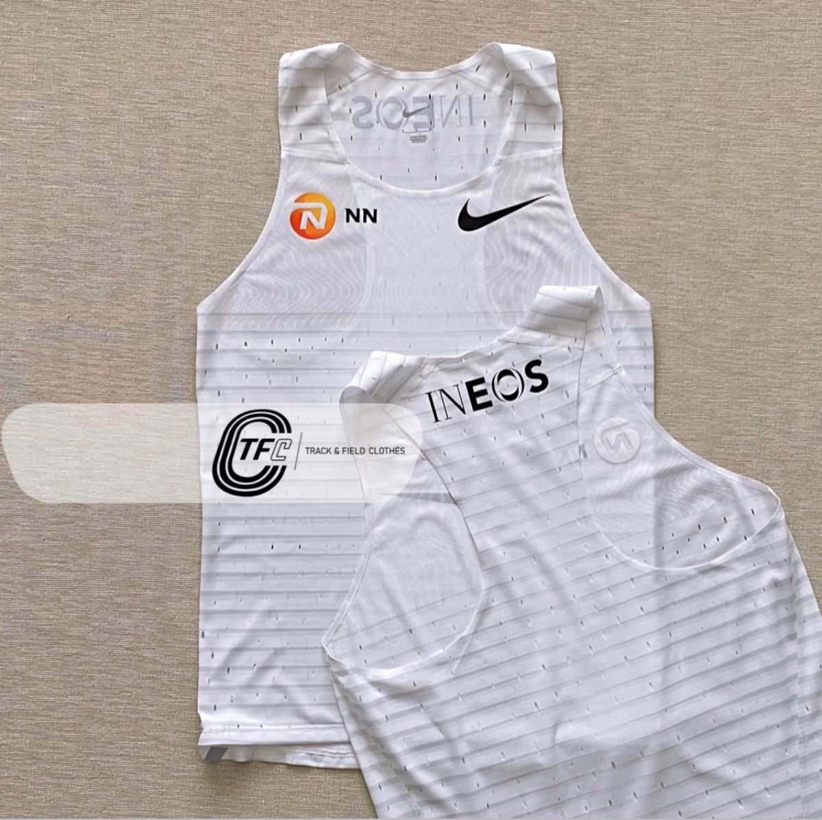 キプチョゲ】 NIKE - NIKE NN RUNNING TEAM シングレット Sの通販 by